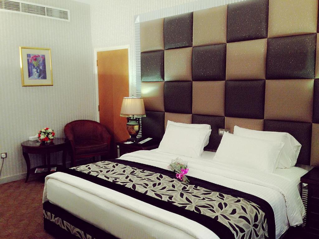 Abjad Grand Hotel Dubai Ruang foto