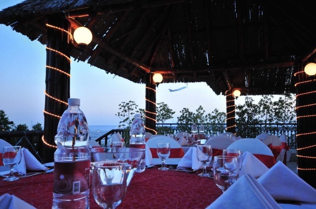 Abjad Grand Hotel Dubai Bagian luar foto